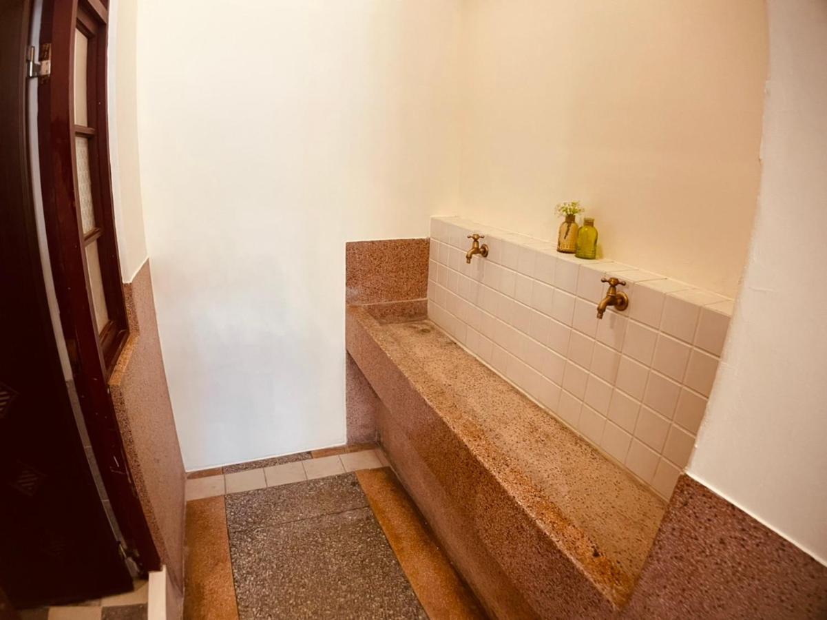 Green Only Homestay Tainan Zewnętrze zdjęcie